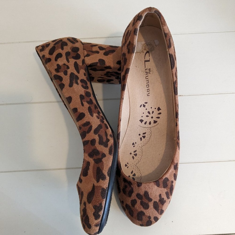 CL by Laundry Leopard Print Heels Size 8